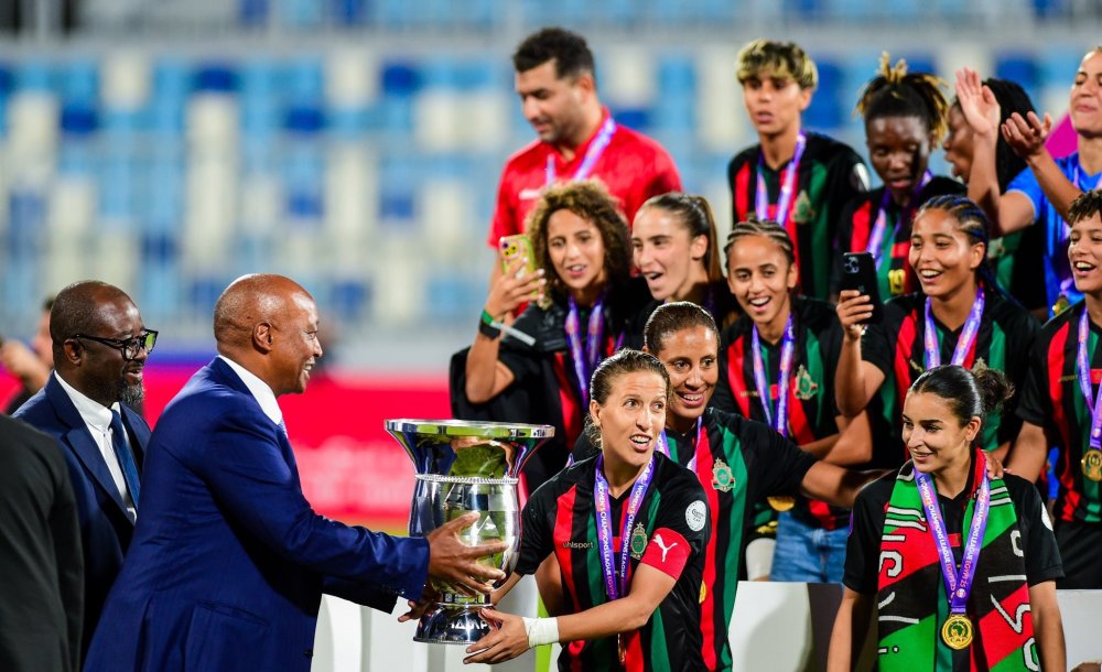 ligue-des-champions-feminine-:-las-far-bat-l