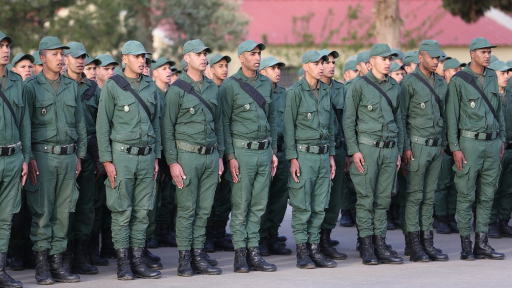 service-militaire-:-ceremonie-de-fin-de-la-formation-commune-de-base-des-appeles-du-40e-contingent