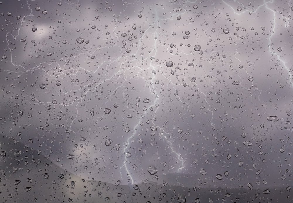 fortes-pluies,-chutes-de-neige-et-vent-fort,-vendredi-et-samedi,-dans-plusieurs-provinces-(bulletin-d