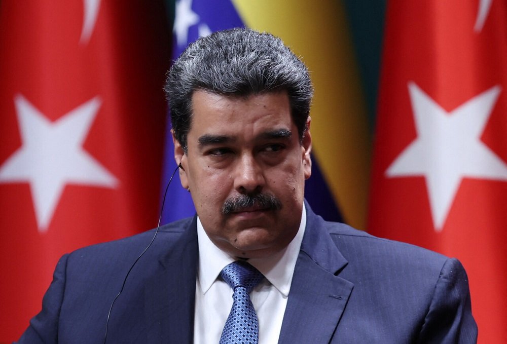 nicolas-maduro-ramene-a-new-york-ou-il-sera-juge-pour-narcoterrorisme