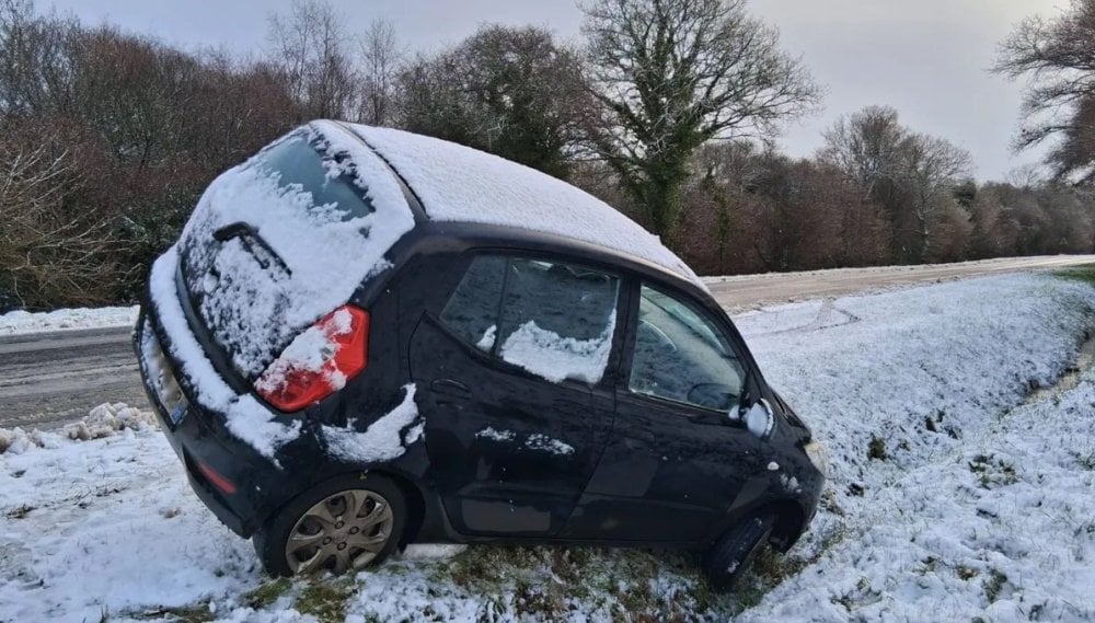 Κακοκαιρία-στη-Γαλλία:-έξι-νεκροί-και-χάος-στους-δρόμους
