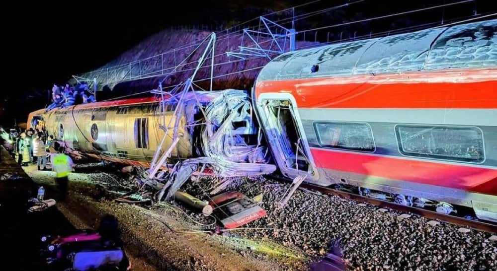 accident-ferroviaire-en-espagne:-le-bilan-monte-a-21-morts