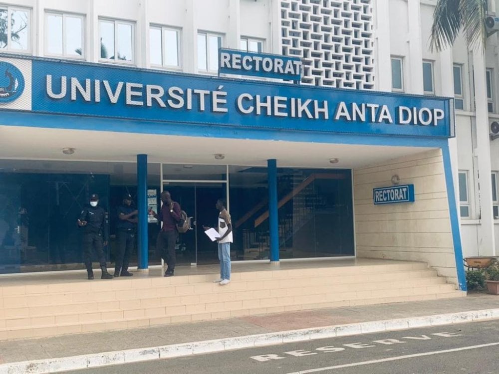 a-dakar,-des-etudiants-marocains-disent-leur-angoisse-face-au-sentiment-dinsecurite-apres-la-finale-maroc-senegal