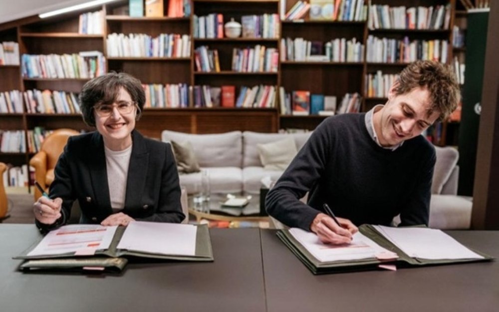 mistral-ai-sallie-a-ocp-pour-developper-des-modeles-dia-et-un-outil-de-controle-interne