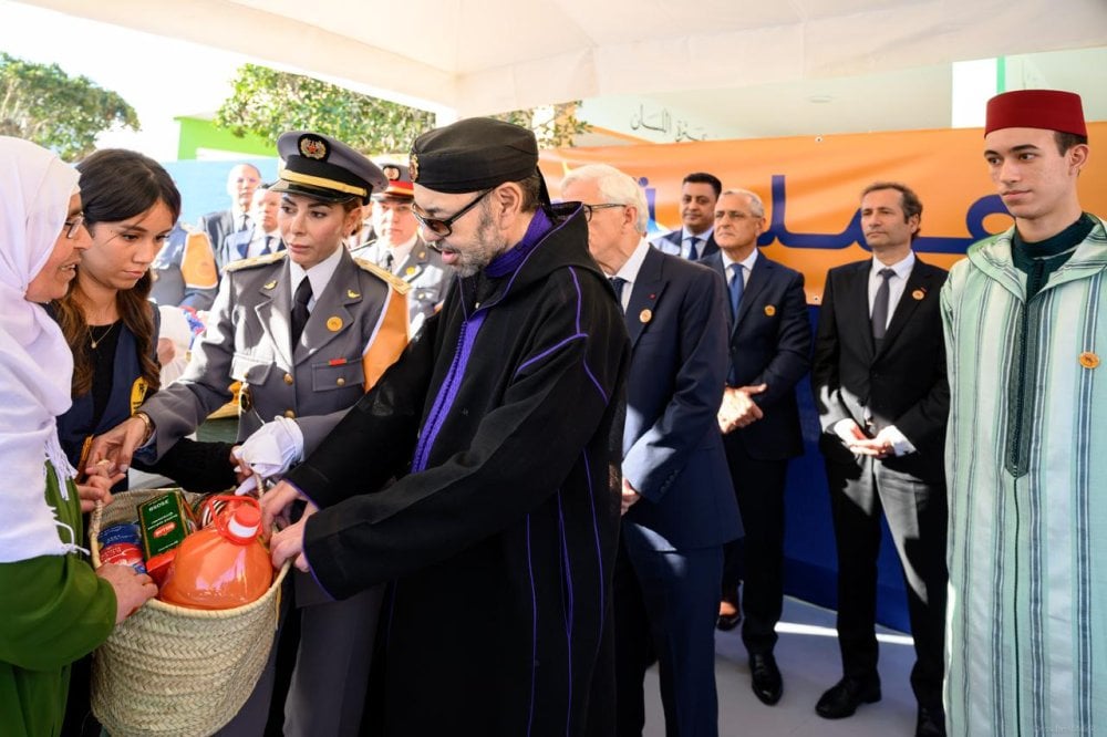 sa-majeste-le-roi-lance-a-sale-l