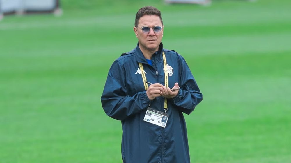 le-wydad-de-casablanca-se-separe-a-lamiable-de-lentraineur-mohamed-amine-benhachem