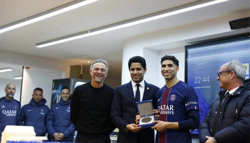 achraf-hakimi-atteint-les-200-matchs-sous-le-maillot-parisien,-le-psg-lhonore