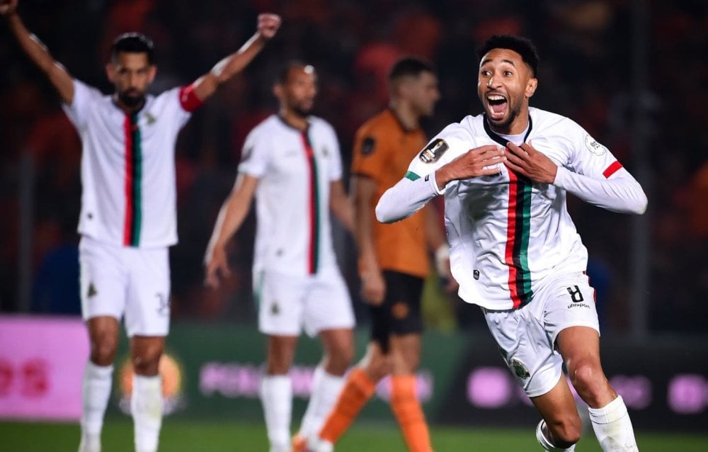 ligue-des-champions-:-las-far-bat-la-rsb-et-donne-rendez-vous-aux-mamelodi-sundowns-en-finale