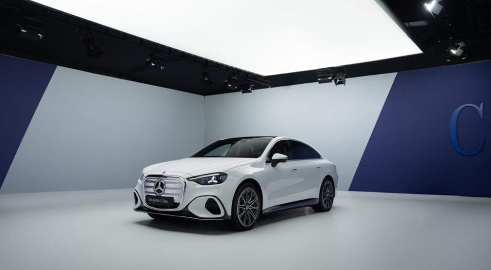la-nouvelle-mercedes-classe-c-passe-a-lelectrique-avec-jusqua-760-km-dautonomie
