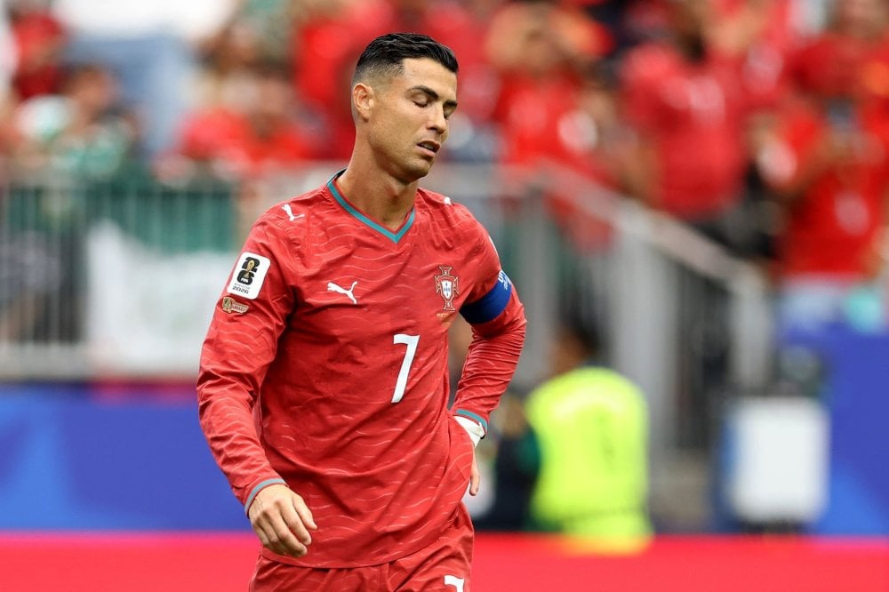Παγκόσμιο-Κύπελλο-2026:-Η-Αγγλία-κάνει-εντυπωσιακή-εμφάνιση,-η-Πορτογαλία-ανακόπτεται-από-την-αρχή-από-τη-Λαϊκή-Δημοκρατία-του-Κονγκό
