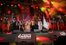 festival-gnaoua-:-une-nuit-dhommage-a-maalem-mustapha-baqbou,-legende-du-guembri