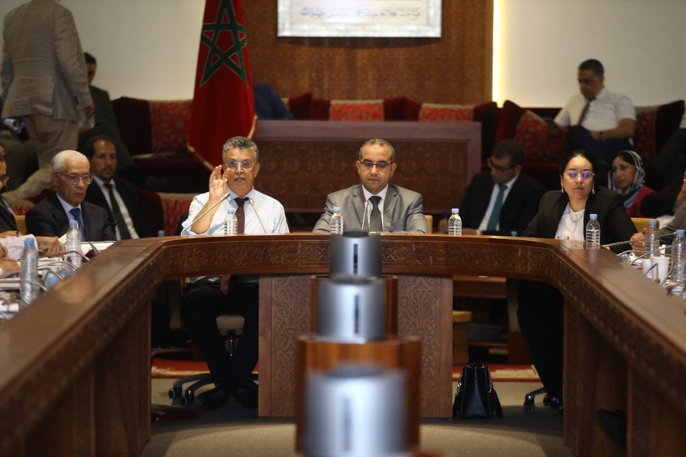 les-avocats-durcissent-le-ton-apres-l
