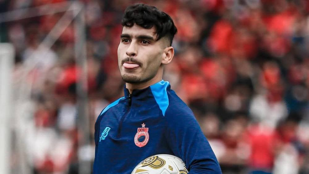 botola-:-las-far-enrole-le-joueur-de-locs-salaheddine-errahouli